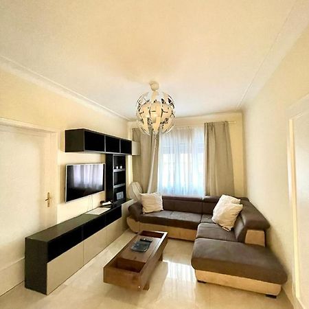 Appartamento Via Trento - 6 Persone Trieste Exterior foto